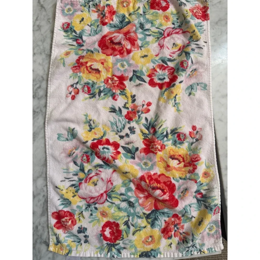 The Pioneer Woman Floral Cotton Kitchen Towels Set / 2 Red Yellow Teal Farmhous